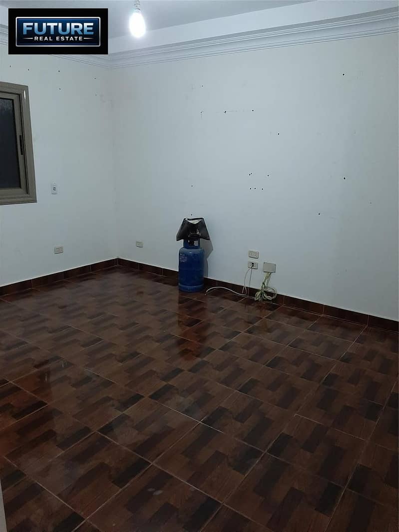 14 WhatsApp Image 2026-10-08 at 12.47. 19 (4). jpeg