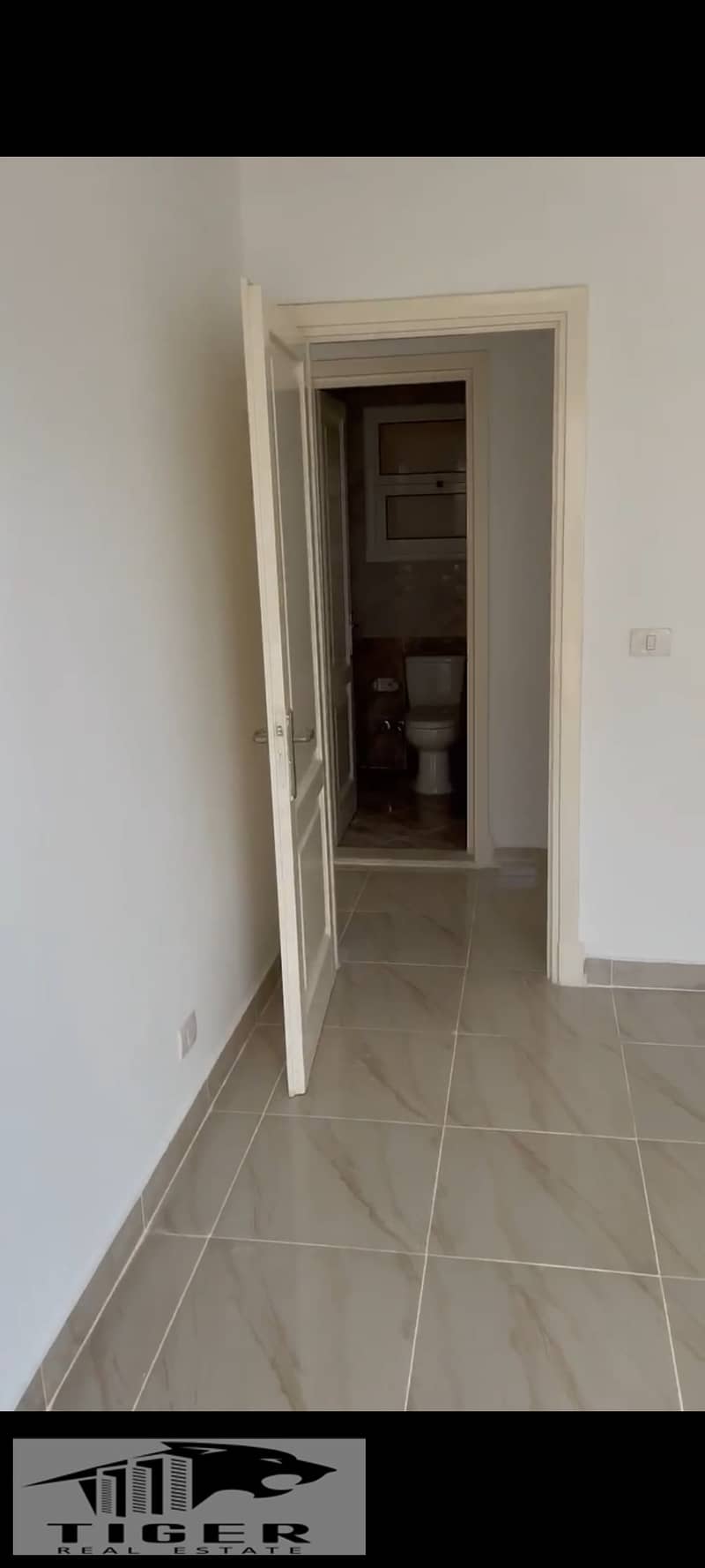 4 1000957426. jpg