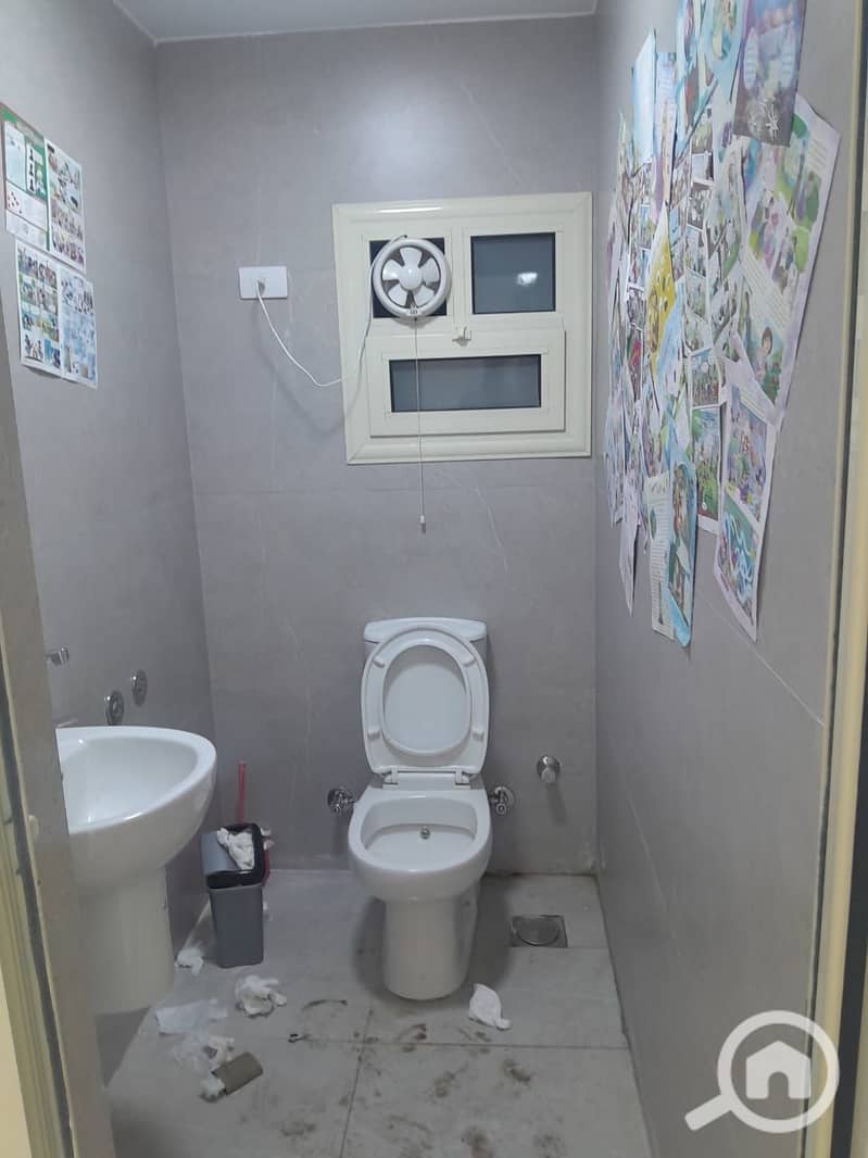 3 991127. jpg