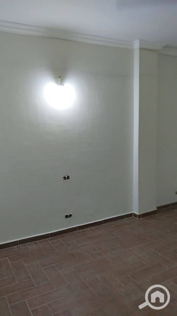 7 1000330752. jpg