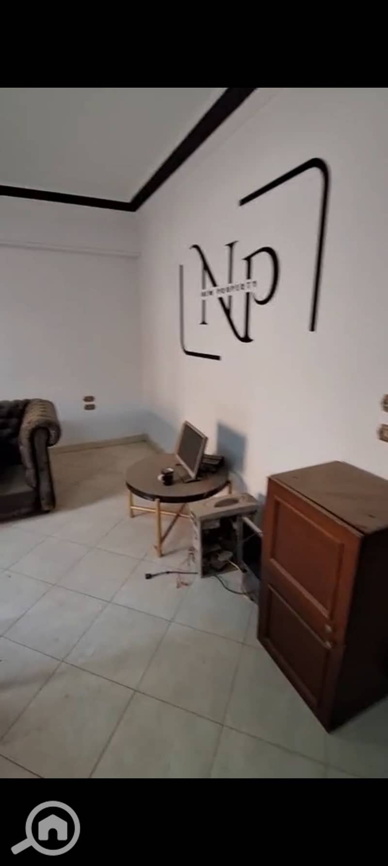 8 1000498888. jpg