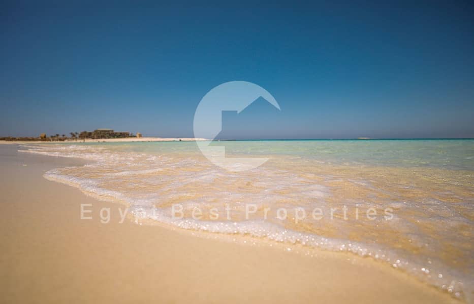 6 Copy of Beach5. jpg