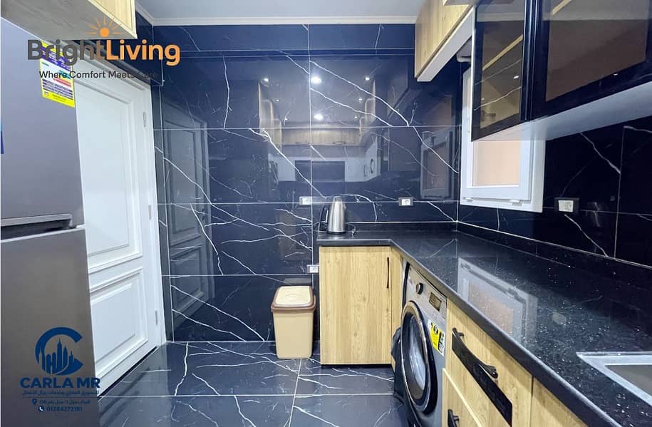 24 7a71979b-124c-4ebd-a9ba-cf63761b1f7f. jpg