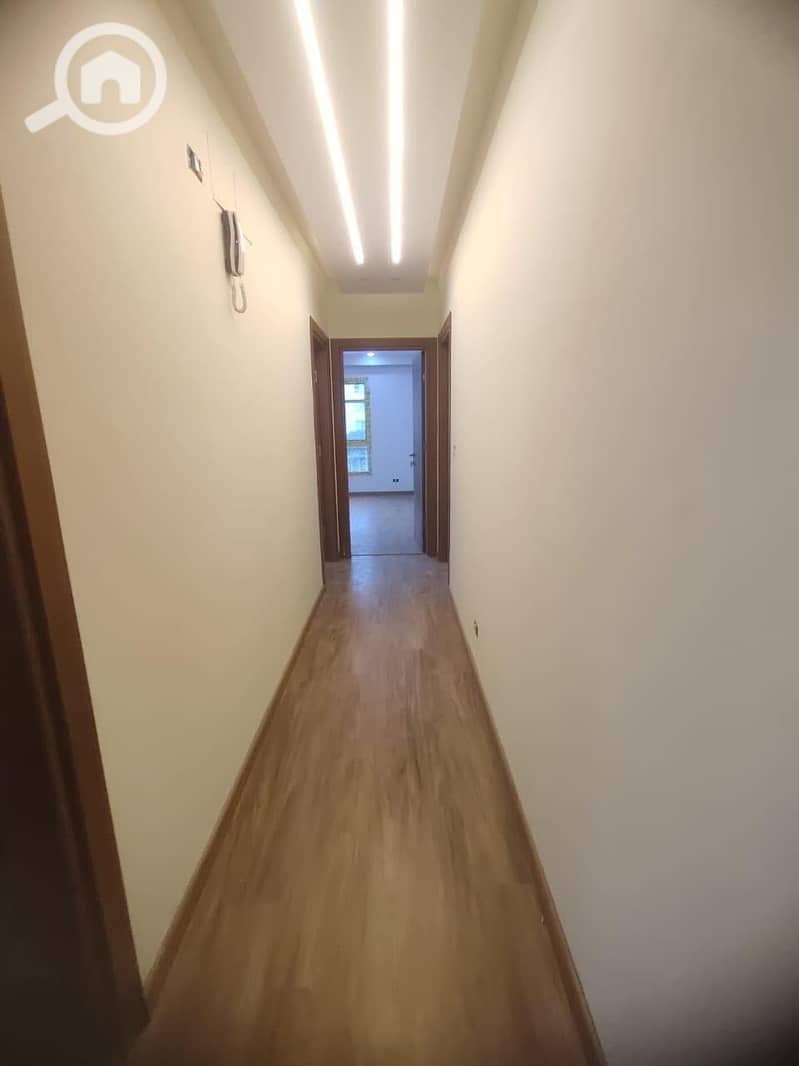 3 1000442370. jpg