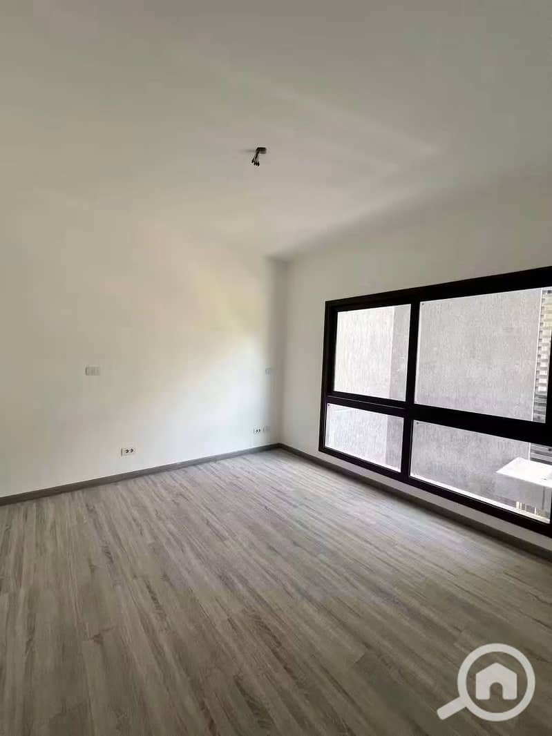 6 1000821461. jpg
