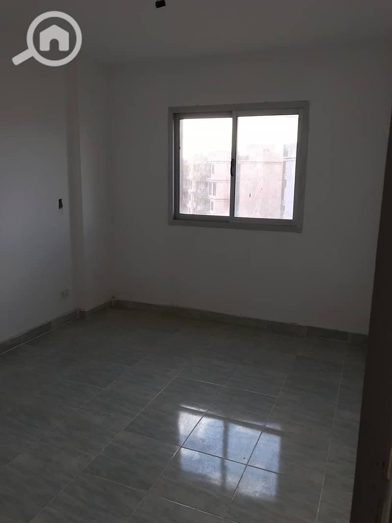 3 590643. jpg