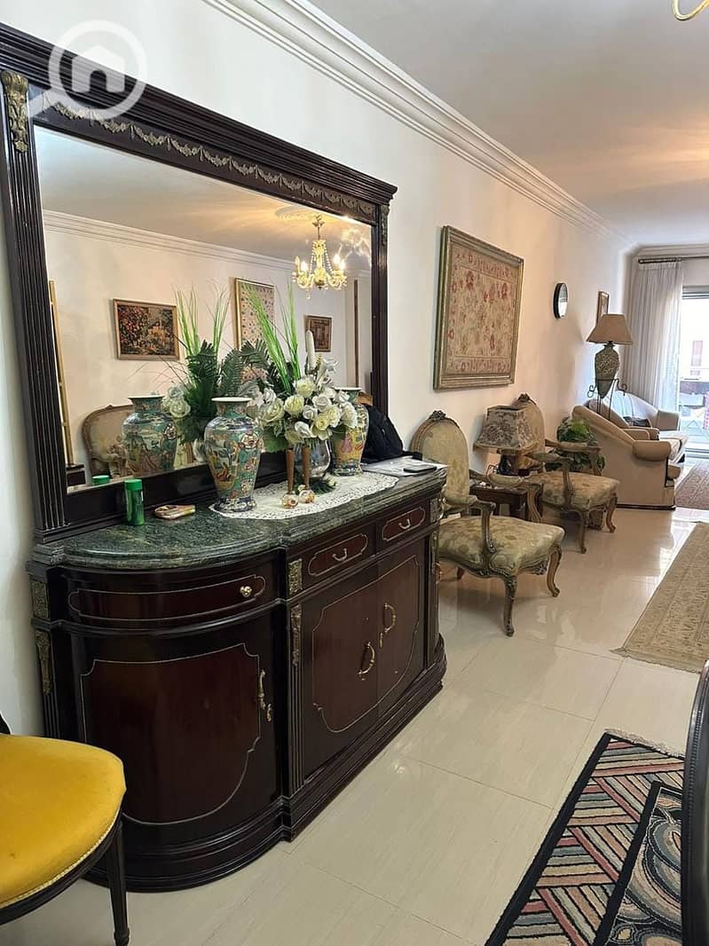 2 1000390923. jpg