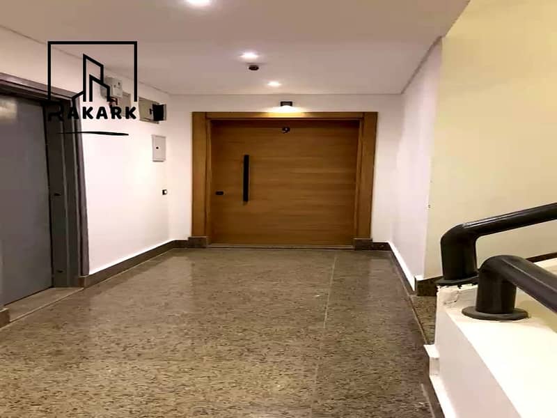 8 Entrance (Copy). jpg