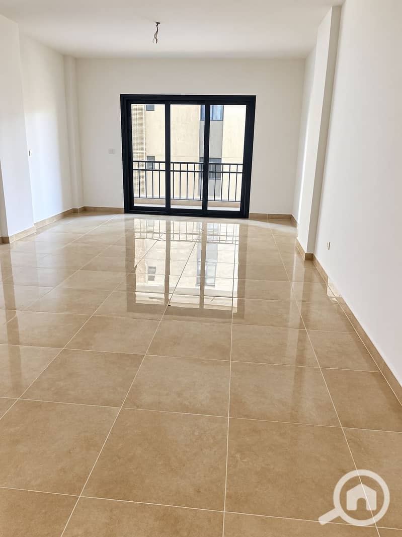Polished Empty Room with Balcony Doors. png Polished Empty Room with Balcony Doors. png