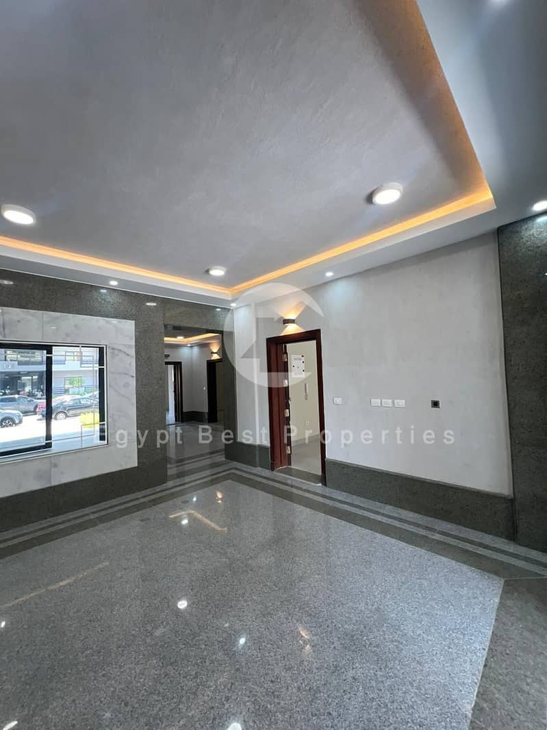 7 daae4daa-5db5-40e6-8a05-7e7c1a2dd854. jpg