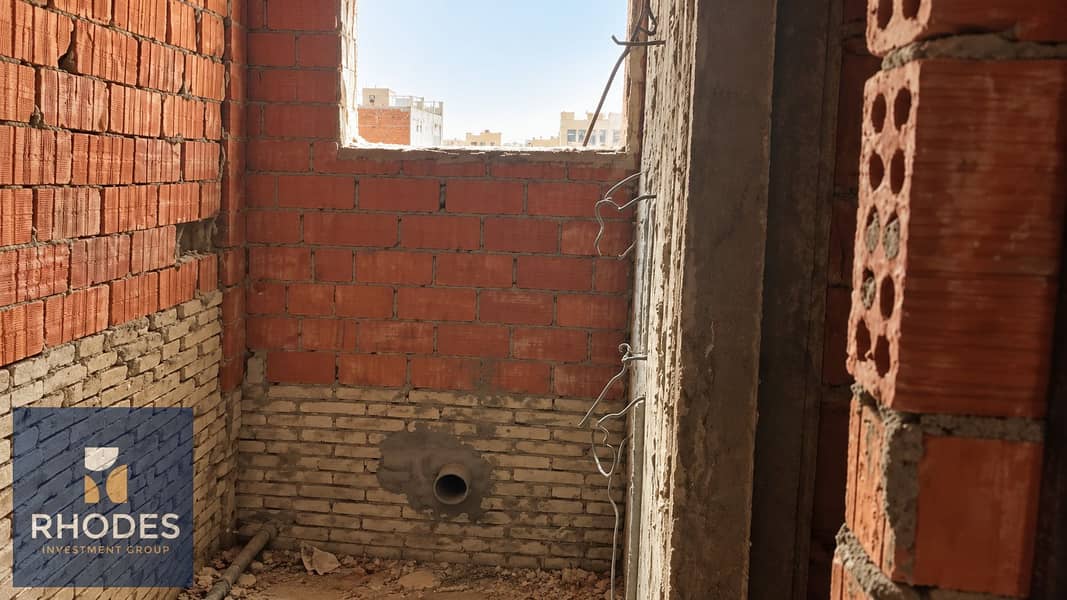 4 Daylight Through an Unfinished Brick Room. png