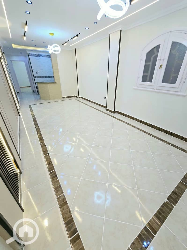 5 1000527733. jpg