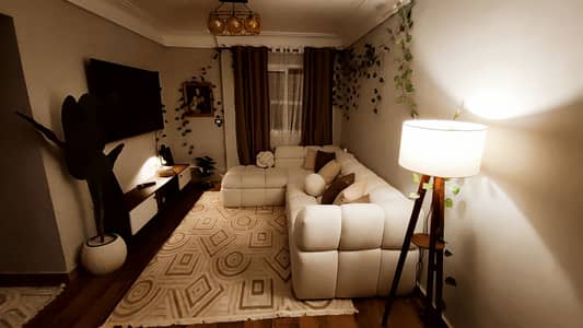 3 Bedroom Apartment for Rent in Smoha, Alexandria - شقة لقطة في مكان مميز جدا في سموحة للايجار 15000 شهري