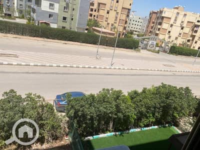 4 Bedroom Flat for Sale in Hadayek October, Giza - afcd3023-60ba-4155-aa49-b0b5a8d559af. jpeg 4 Bedroom Flat for Sale in Hadayek October, Giza - afcd3023-60ba-4155-aa49-b0b5a8d559af. jpeg