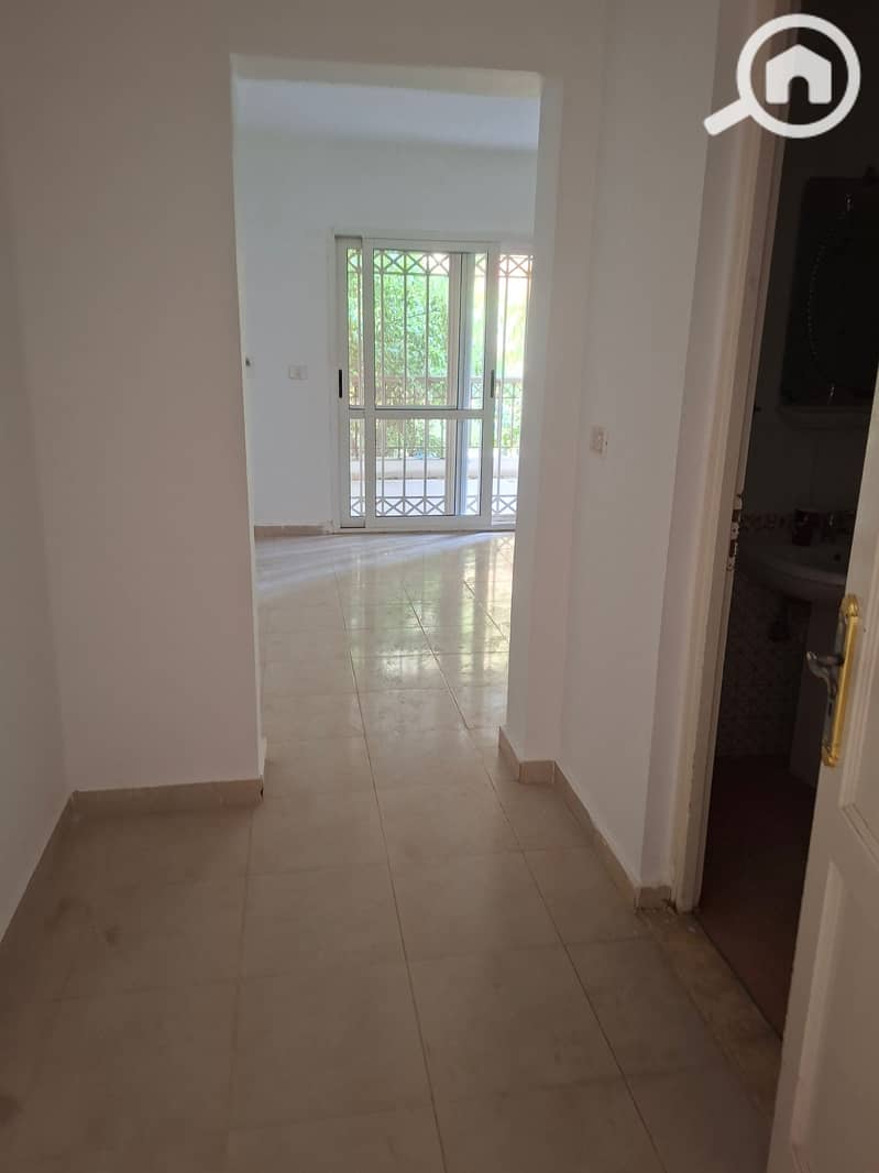 7 56757. jpg