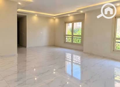 فلیٹ 3 غرف نوم للايجار في الشيخ زايد، الجيزة - 844206815_122135925267305389_1533160525639382864_n. jpg