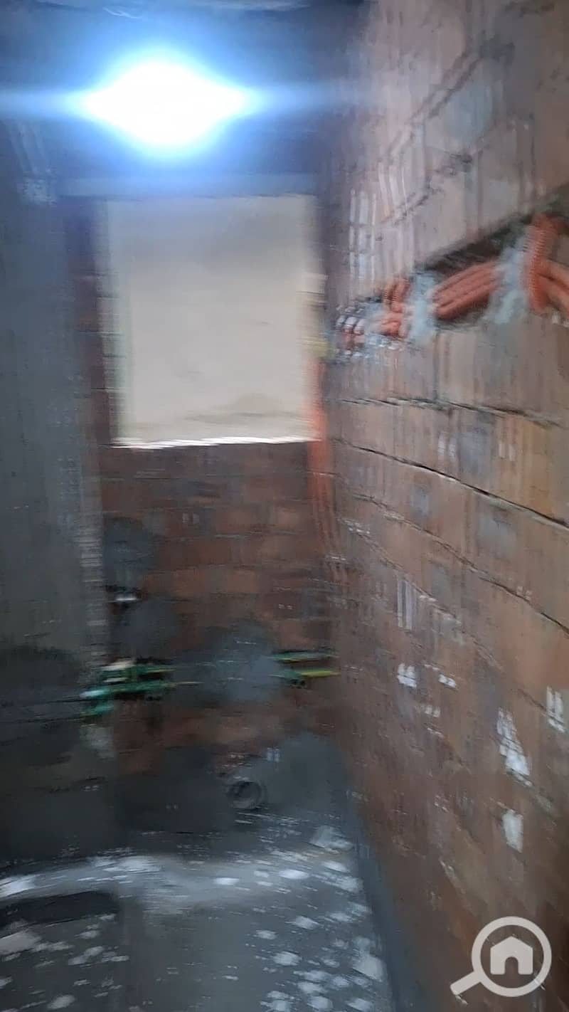 5 1000489407. jpg