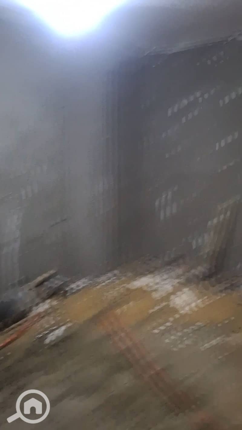 22 1000489408. jpg