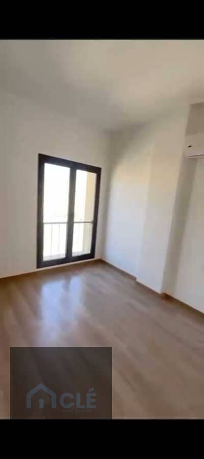 5 WhatsApp Image 2026-10-12 at 04.06. 13 (1). jpeg