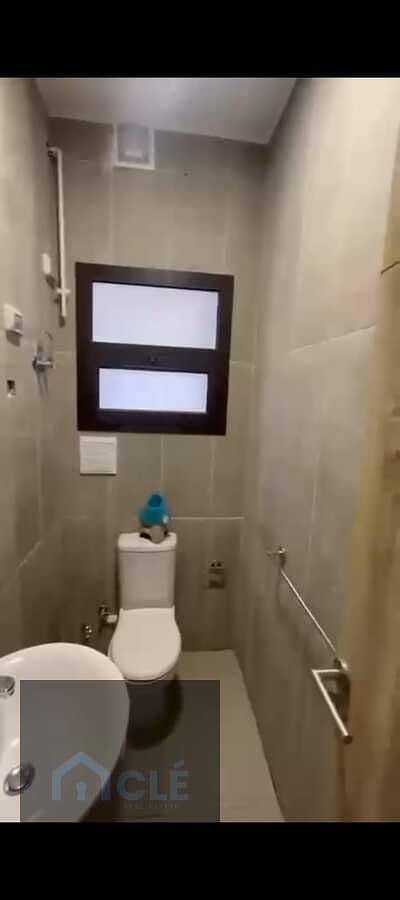 16 WhatsApp Image 2026-10-12 at 04.06. 21 (2). jpeg