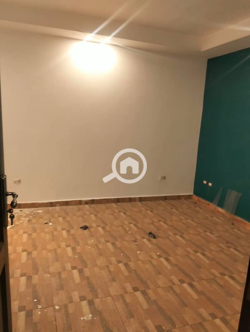 5 330849. jpg