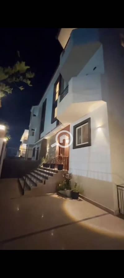 10+ Beds Twin House for Sale in 6th of October, Giza - 1000502499. jpg