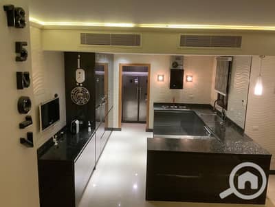 4 Bedroom Duplex for Sale in Sheikh Zayed, Giza - 93d88d7c-e500-40af-a3e3-131a18759bf4. jpg