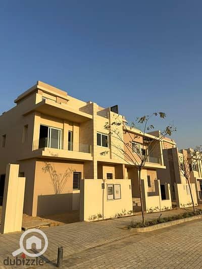3 Bedroom Townhouse for Sale in 6th of October, Giza - 169903685-400x300. jpeg