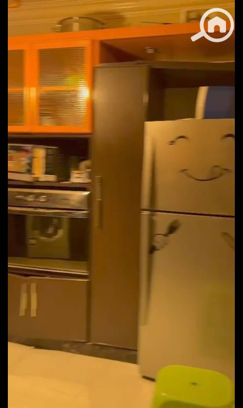 8 36756. png