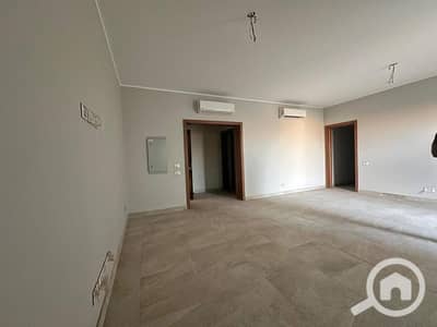3 Bedroom Apartment for Sale in Sheikh Zayed, Giza - IMG_9388. jpeg 3 Bedroom Apartment for Sale in Sheikh Zayed, Giza - IMG_9388. jpeg