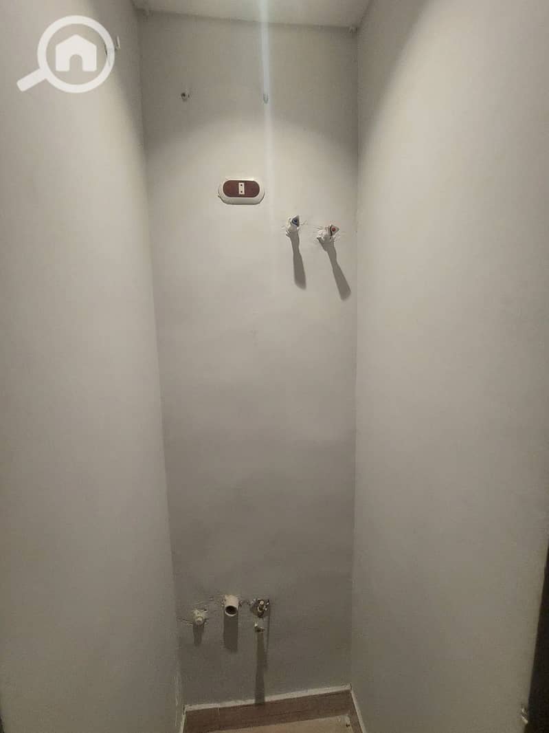 12 1001106592. jpg