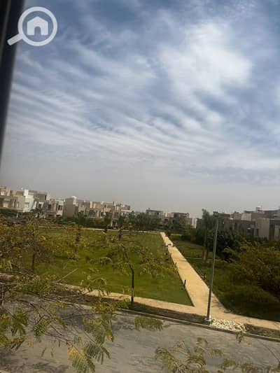 5 Bedroom Townhouse for Sale in 6th of October, Giza - 1000502686. jpg 5 Bedroom Townhouse for Sale in 6th of October, Giza - 1000502686. jpg