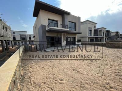 4 Bedroom Villa for Sale in New Cairo, Cairo - WhatsApp Image 2026-10-12 at 12.40. 2. jpg 4 Bedroom Villa for Sale in New Cairo, Cairo - WhatsApp Image 2026-10-12 at 12.40. 2. jpg