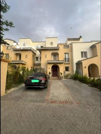 3 Bedroom Townhouse for Sale in Mokattam, Cairo - 01. jpg