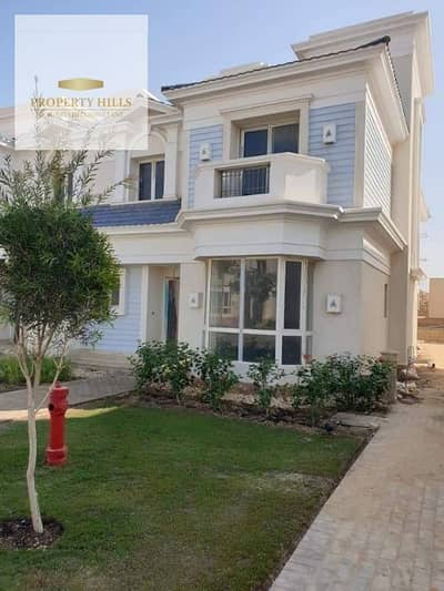5 Bedroom Townhouse for Sale in 6th of October, Giza - فيلا كورنر لبيع في ماونتن فيو من المالك لقطه بمقدم 5% وهتقسط الباقي 5 Bedroom Townhouse for Sale in 6th of October, Giza - فيلا كورنر لبيع في ماونتن فيو من المالك لقطه بمقدم 5% وهتقسط الباقي