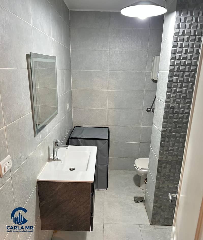 7 b5531d33-290d-46a2-a222-2521ed5dca77. jpg