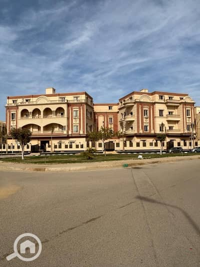 4 Bedroom Flat for Sale in New Cairo, Cairo - WhatsApp Image 2026-10-12 at 6.31. 54 PM (1). jpeg 4 Bedroom Flat for Sale in New Cairo, Cairo - WhatsApp Image 2026-10-12 at 6.31. 54 PM (1). jpeg