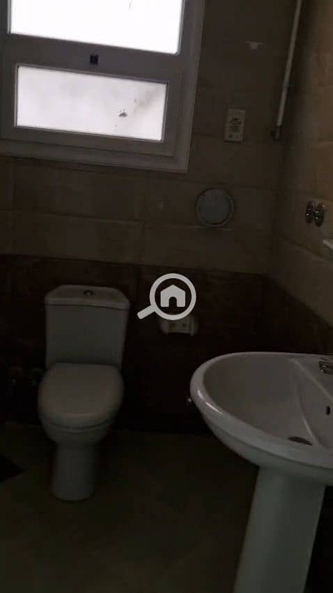 9 1000975626. jpg