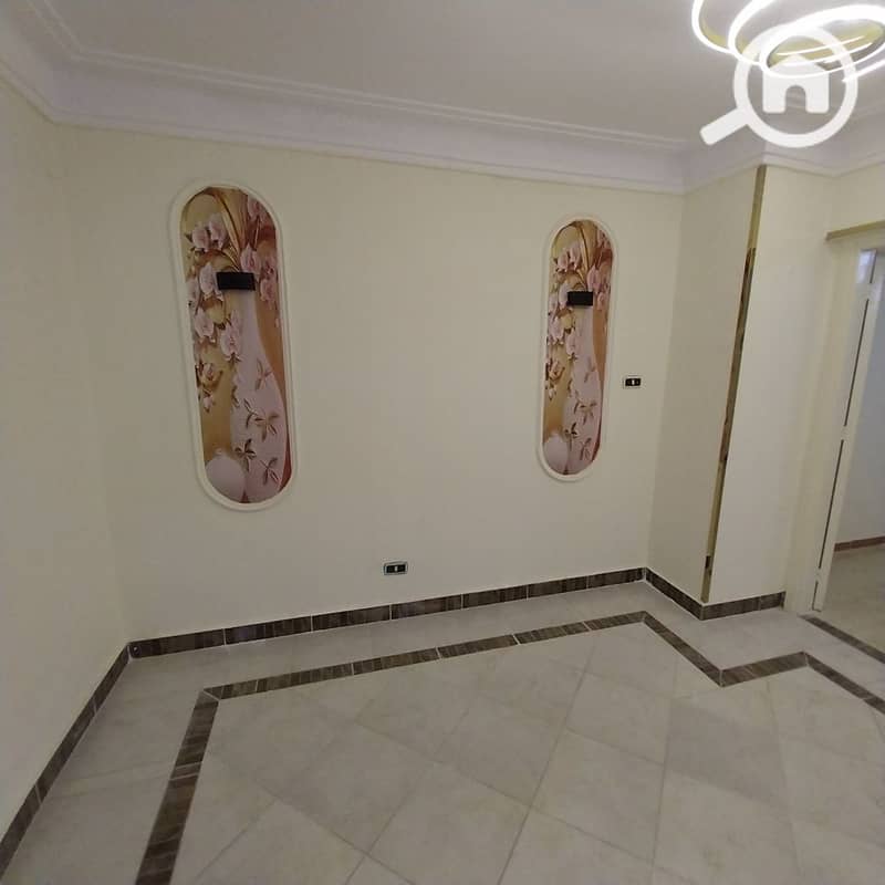 12 1000529316. jpg