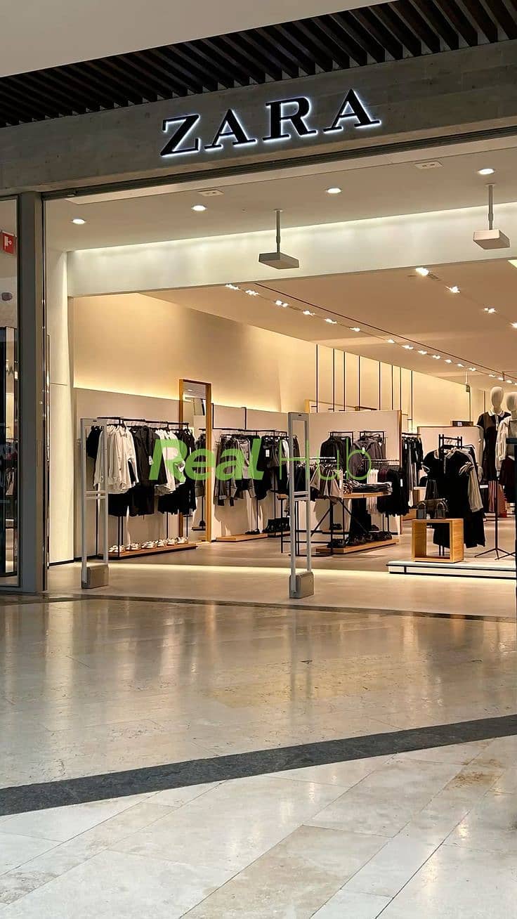 5 Zara girl. jpg