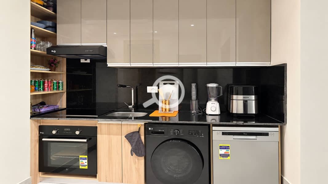 5 08-kitchen-appliances. jpg