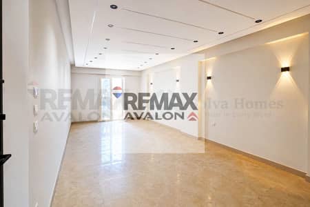 3 Bedroom Flat for Sale in Miami, Alexandria - 1. jpg