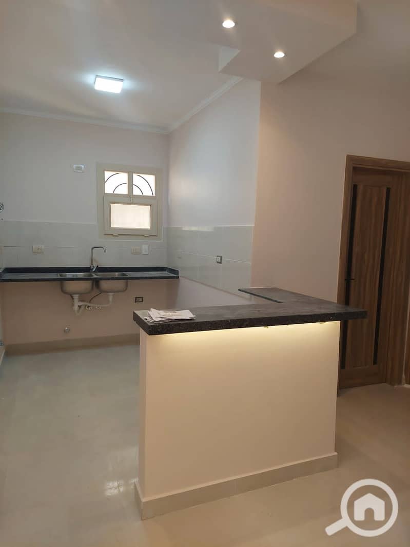 10 1000414148. jpg