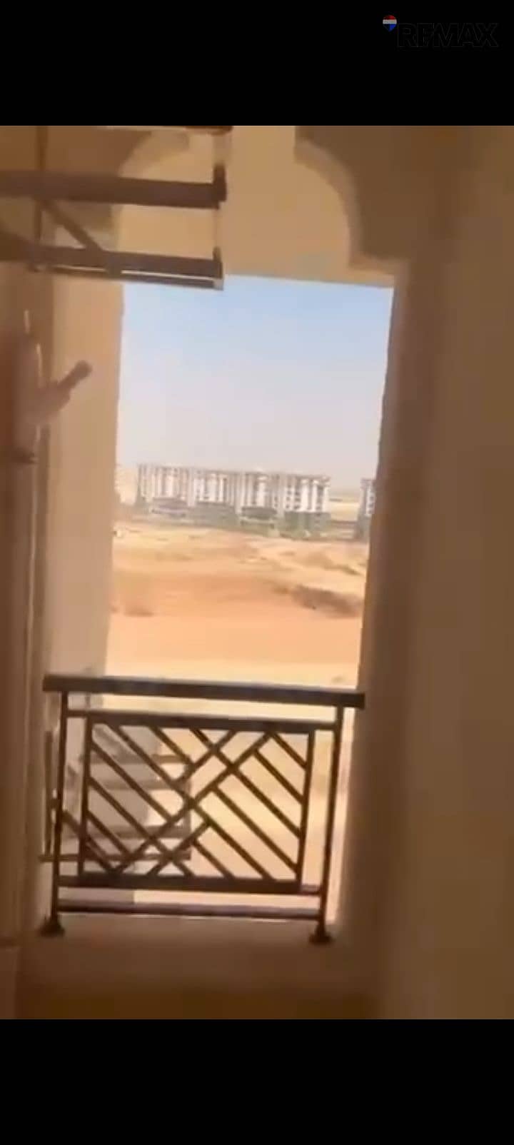 2 1000392111. jpg