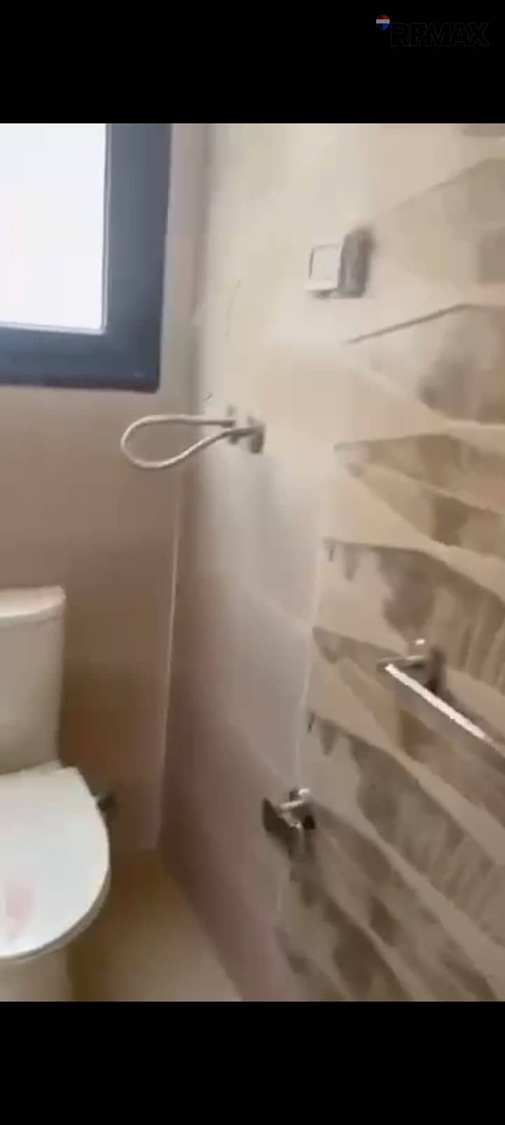 3 1000392107. jpg