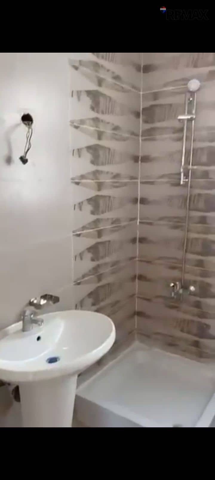 5 1000392105. jpg