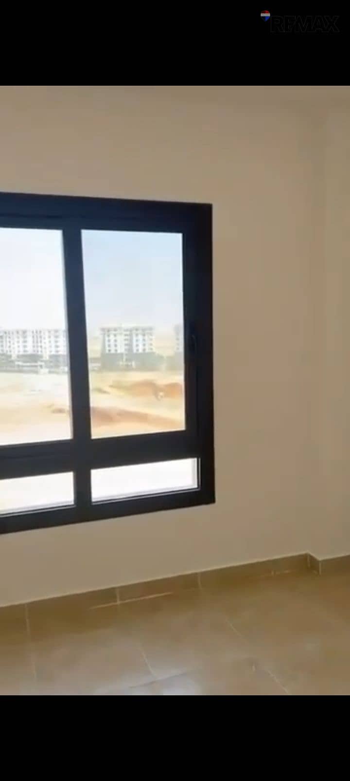 8 1000392114. jpg
