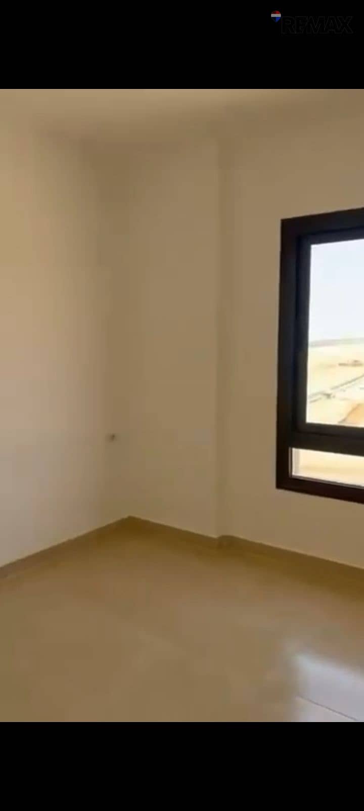 9 1000392102. jpg