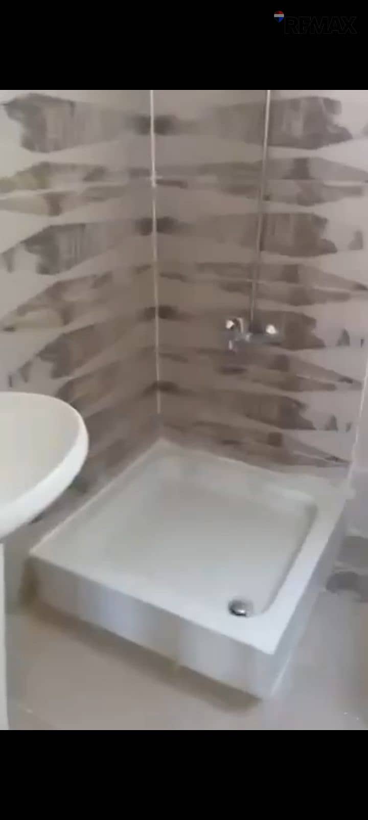 10 1000392106. jpg