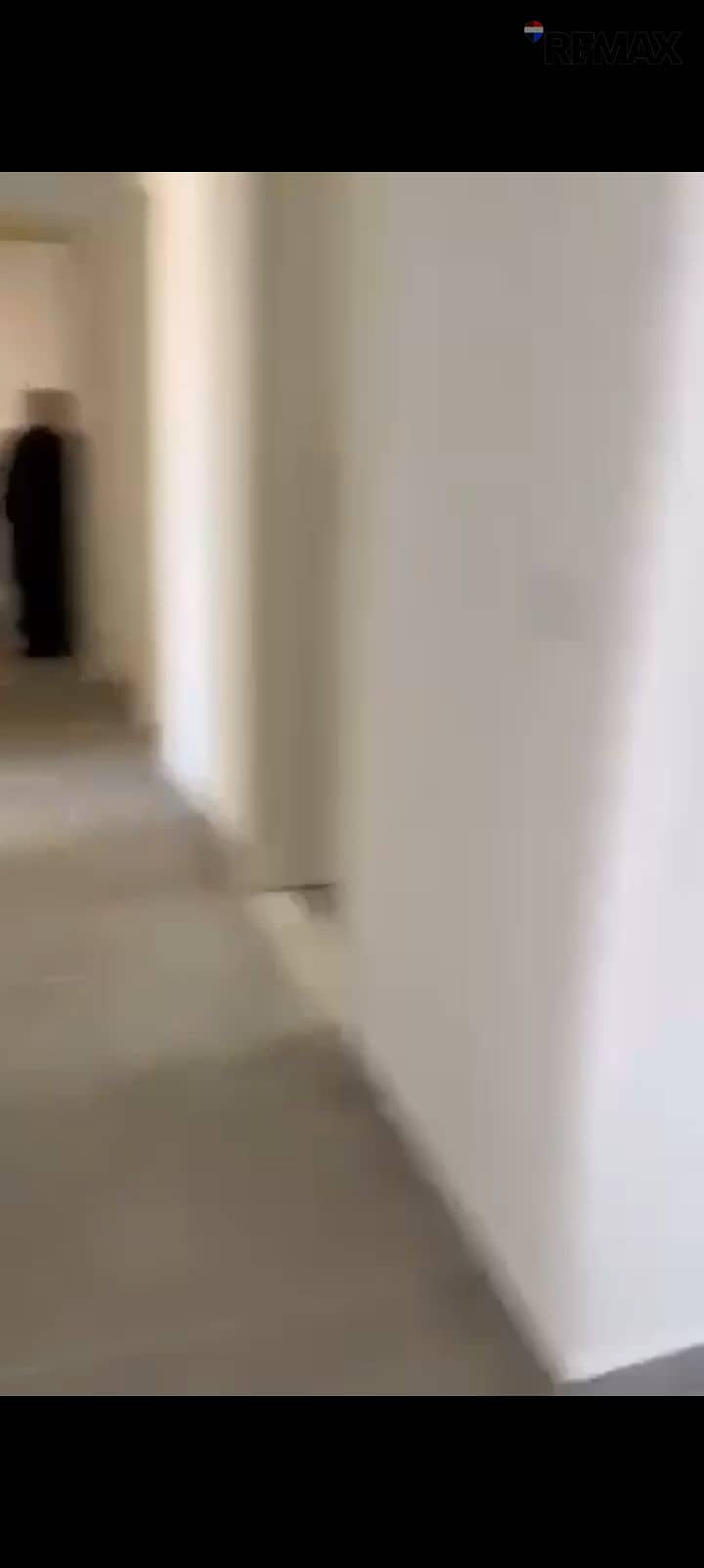 14 1000392095. jpg